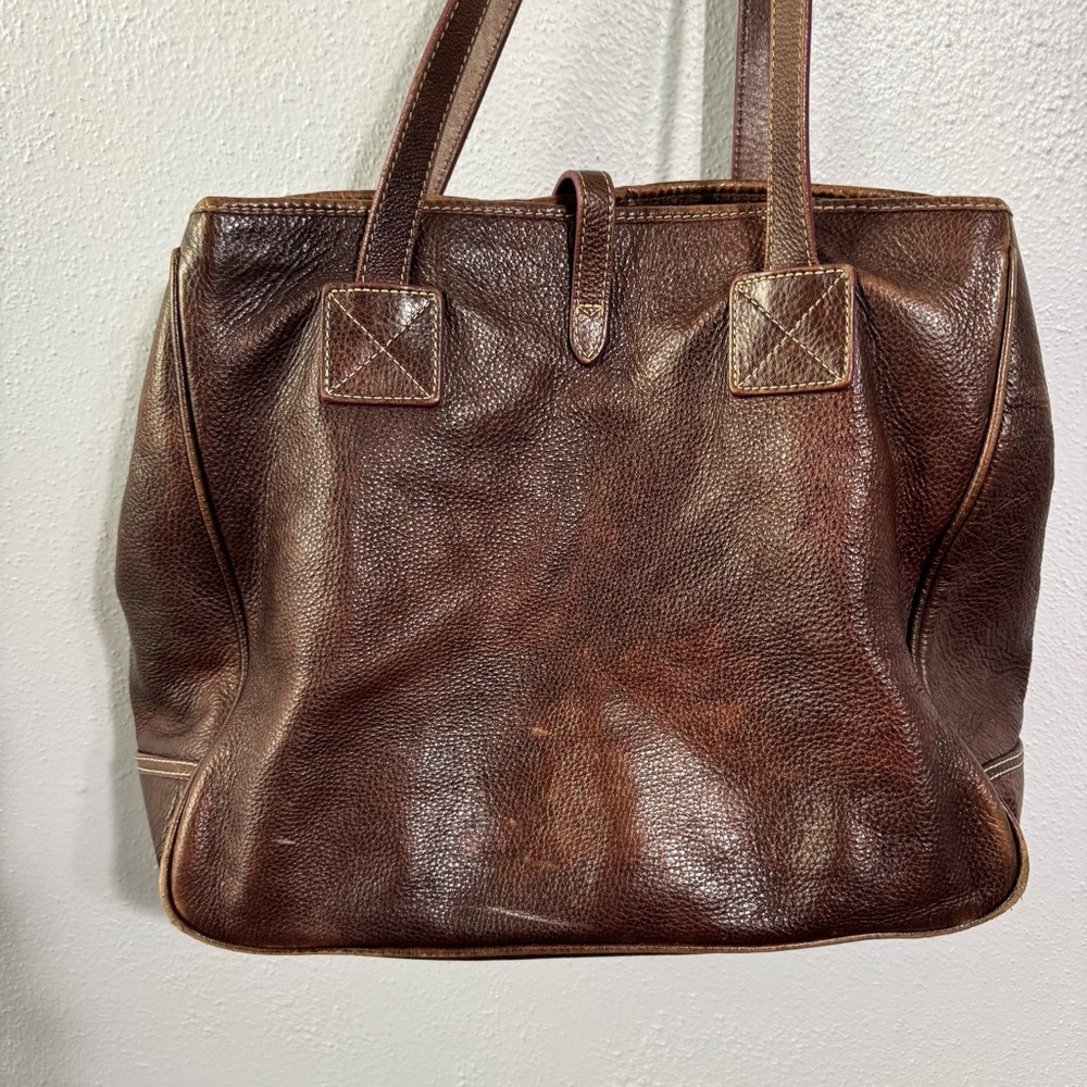Dooney & Bourke vintage Brown Leather Tote with Timeless Elegance - Picture 6 of 12